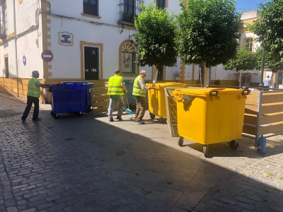 La Delegaci&oacute;n de Limpieza Viaria aprovecha las vacaciones para intensificar los trabajos