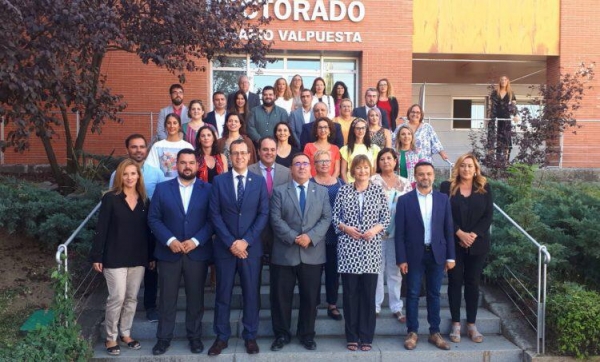 18 alumnos de La Algaba participan en el Aula de Mayores de la UPO